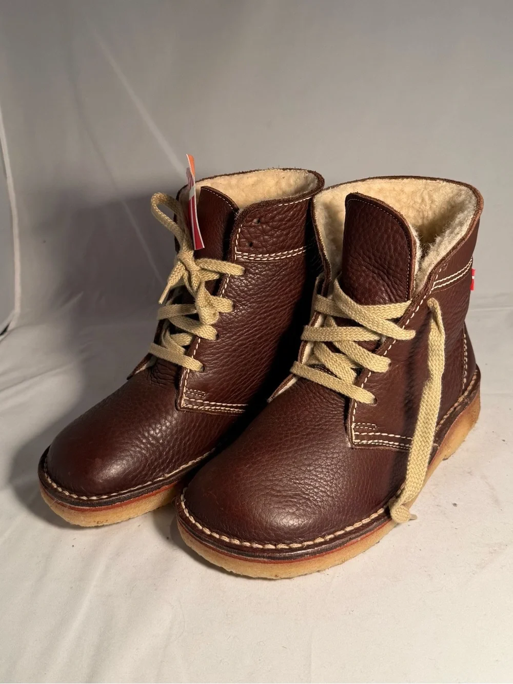 NWT Duckfeet Skanderborg - Chocolate Brown - Size 39